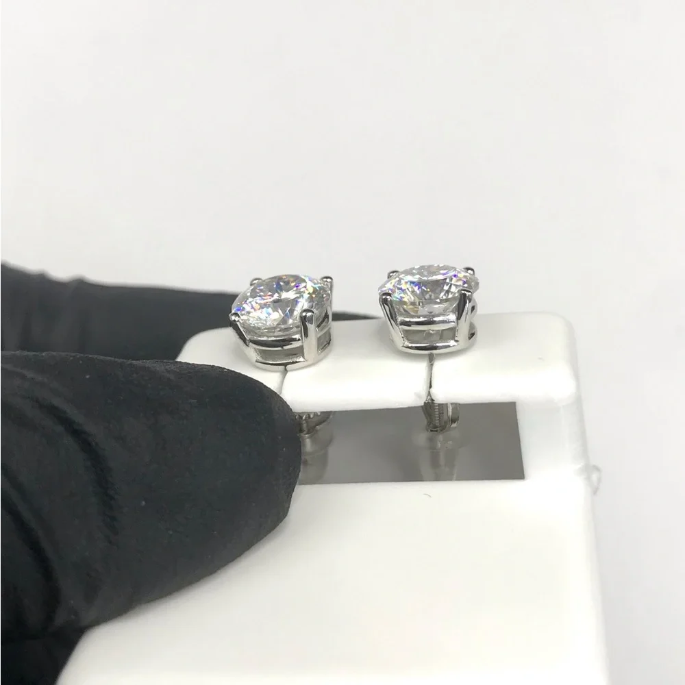 925 Sterling Silver Classic Round 4.00CT MOISSANITE  Stud Earrings Screw Back